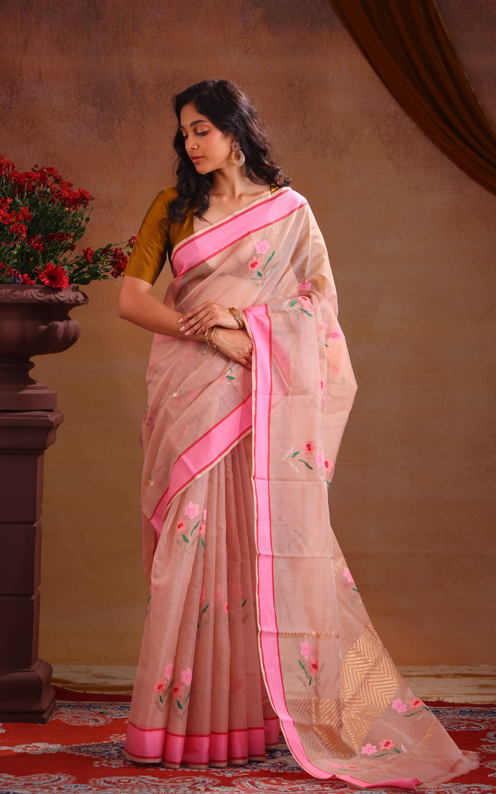 Beige & Pink Zari Kota Saree With Floral Motif