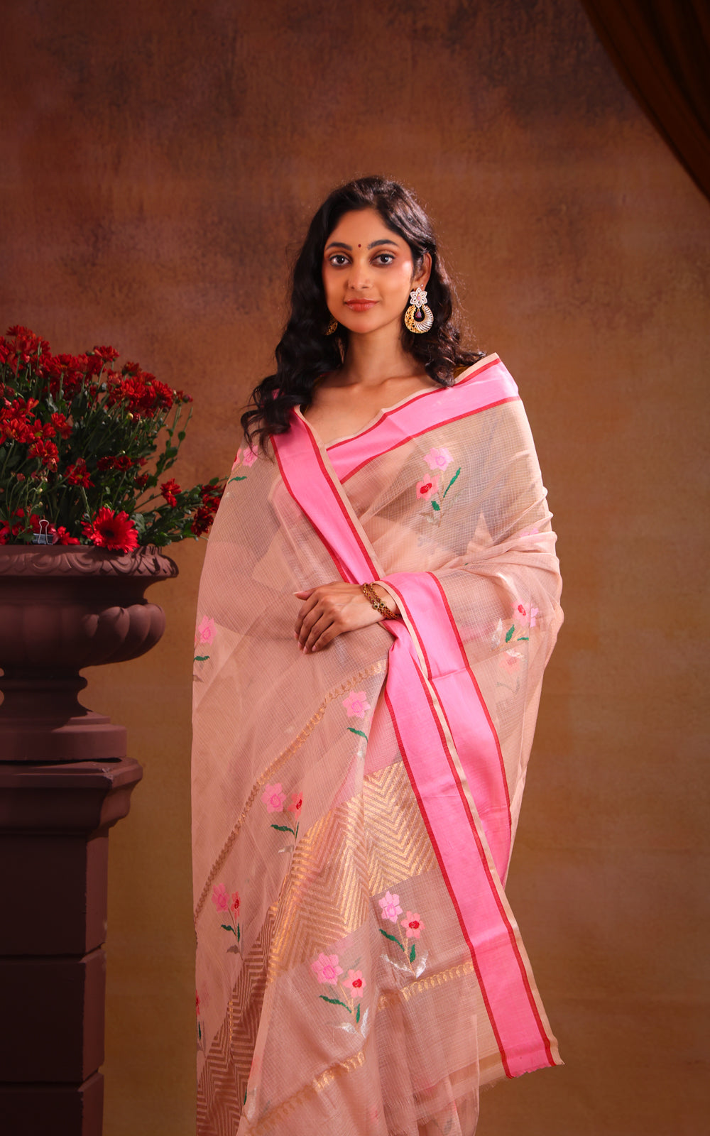 Beige & Pink Zari Kota Saree With Floral Motif
