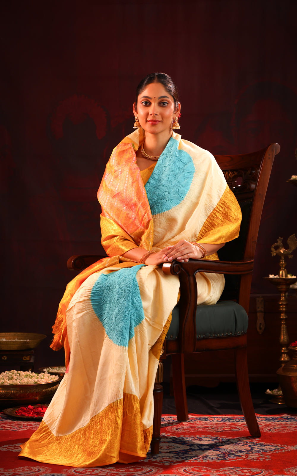 Cream & Yellow Pure Kanchipuram Silk Saree With Placement Style Bandhej