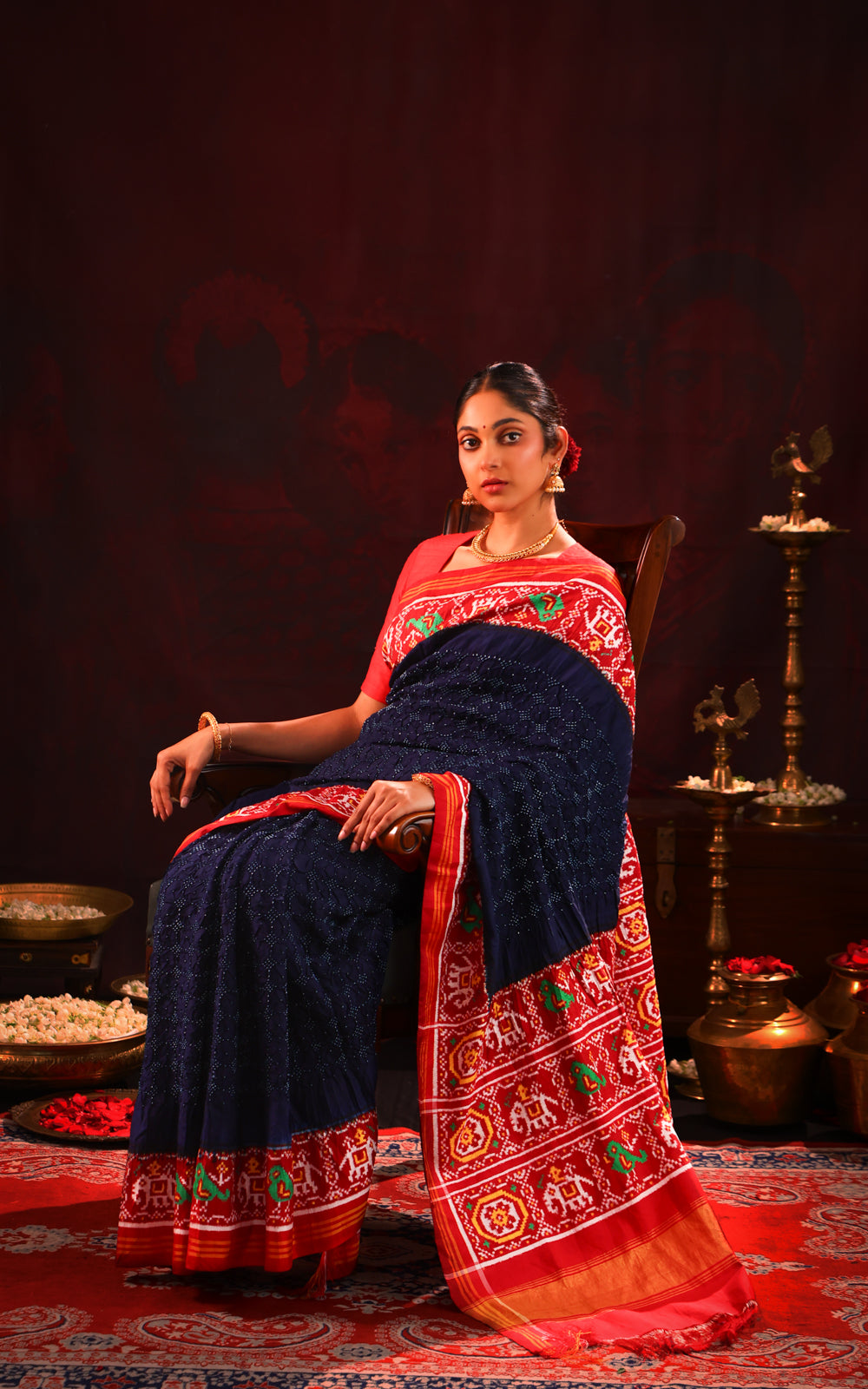 Navy Blue & Maroon Patan Patola Silk Saree With Placement Style Bandhej
