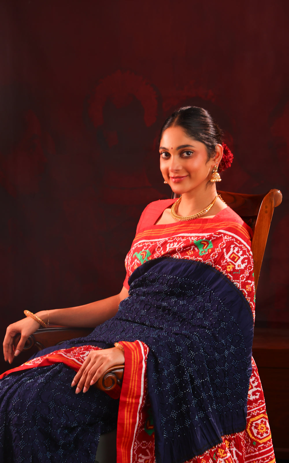 Navy Blue & Maroon Patan Patola Silk Saree With Placement Style Bandhej
