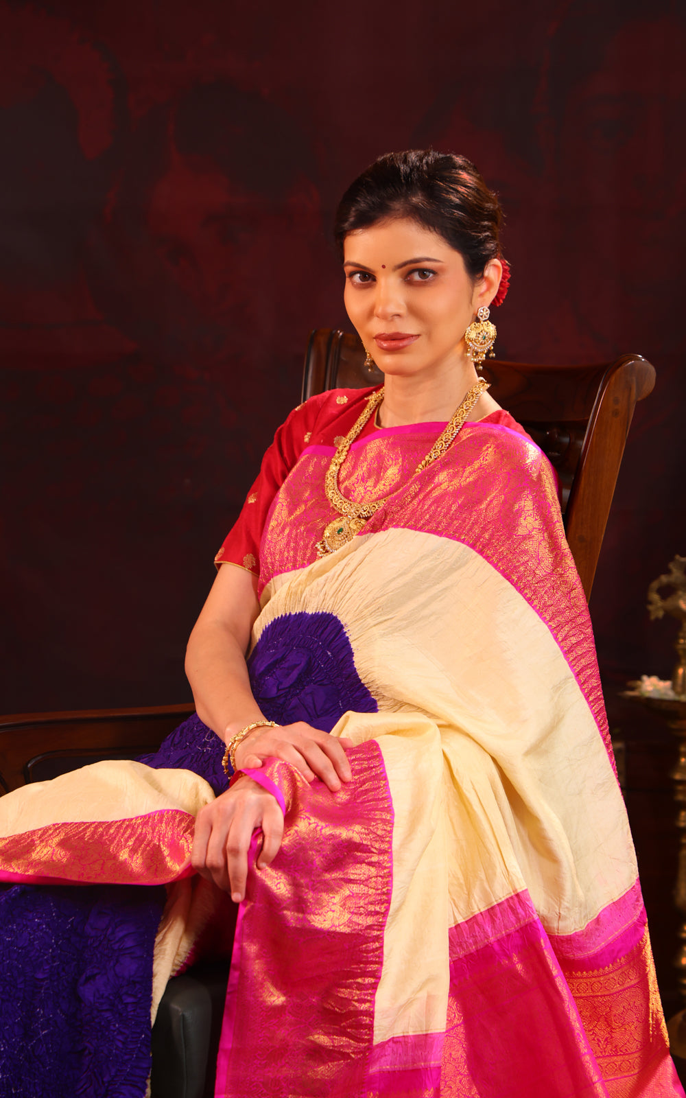 Cream & Pink Pure Kanchipuram Silk Saree With Placement Style Bandhej