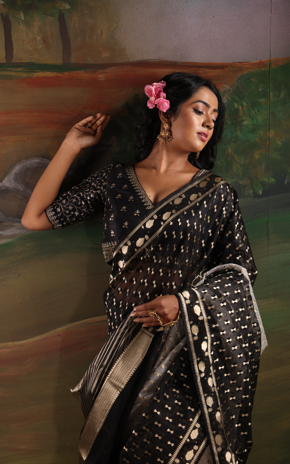 Off White & Black Banarasi Kora Saree With Kadhua Weaves