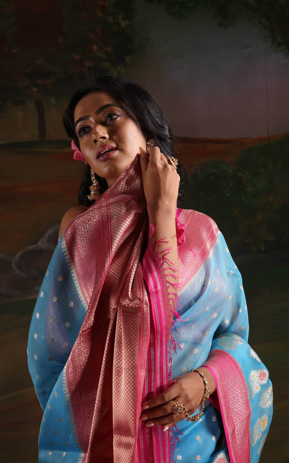 Cs Blue & Pink Iktara Kora Silk Saree With Floral Motif