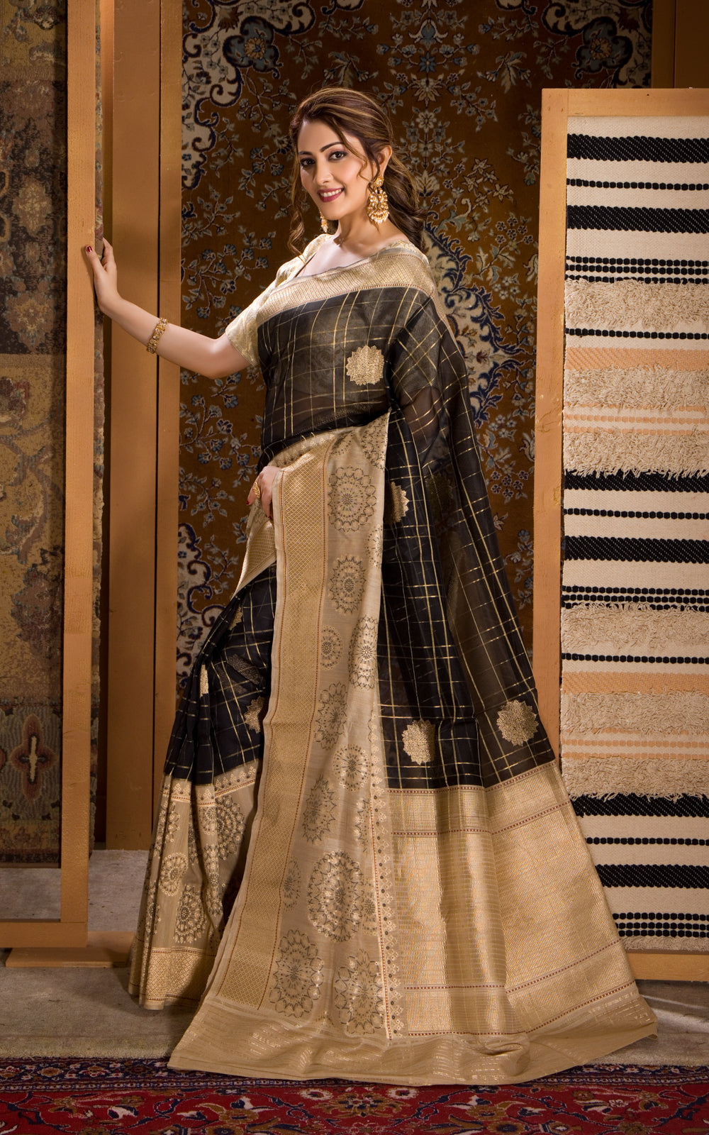 Black & Beige Banarasi Kora Saree With Kadhua Weaves & Gicha Border