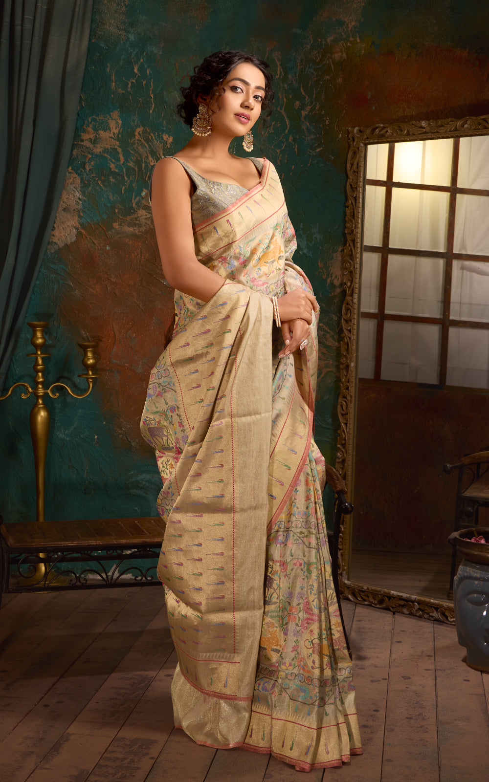 Silver Banarasi Kora Saree With Jamdani Weaves