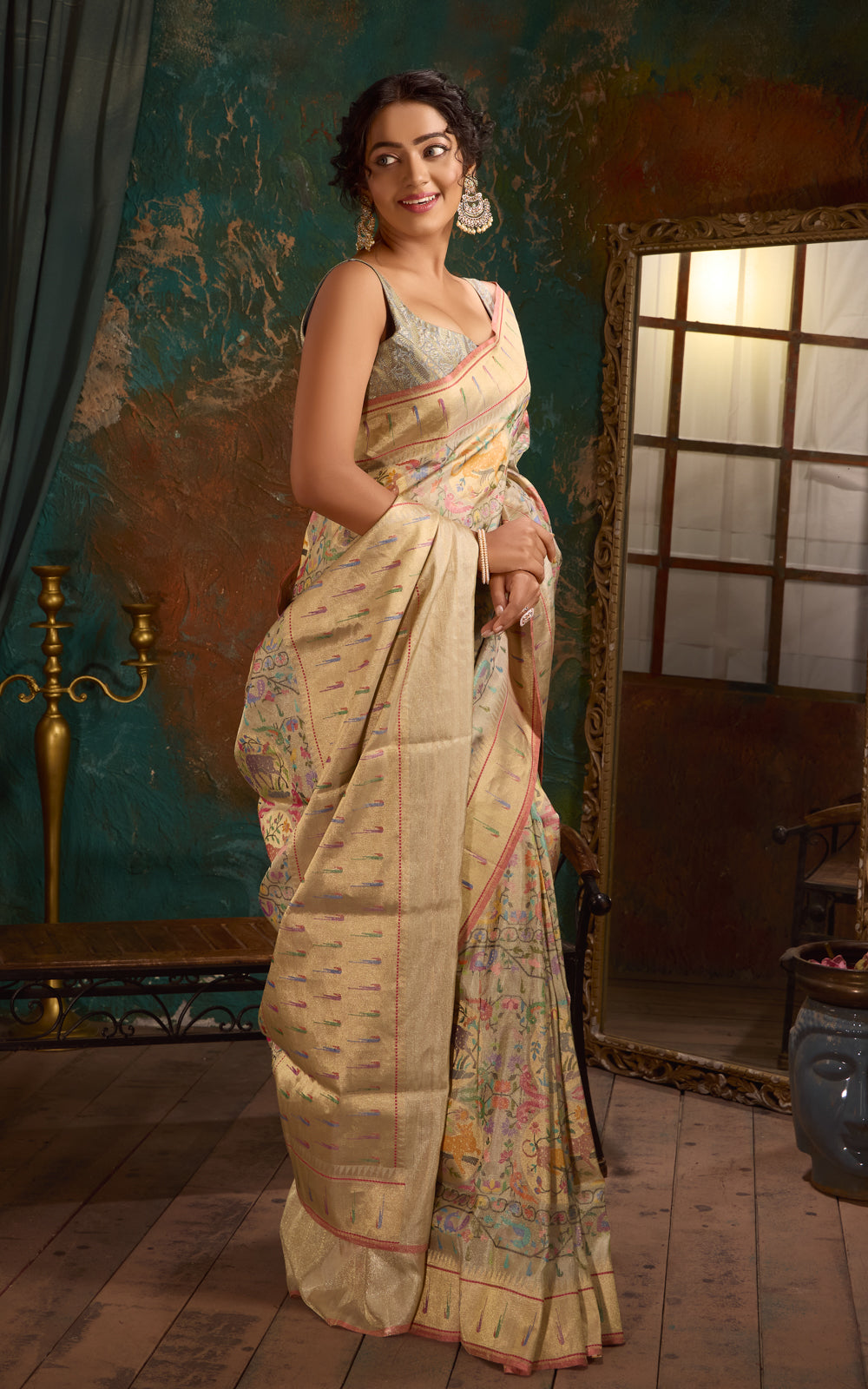 Silver Banarasi Kora Saree With Jamdani Weaves
