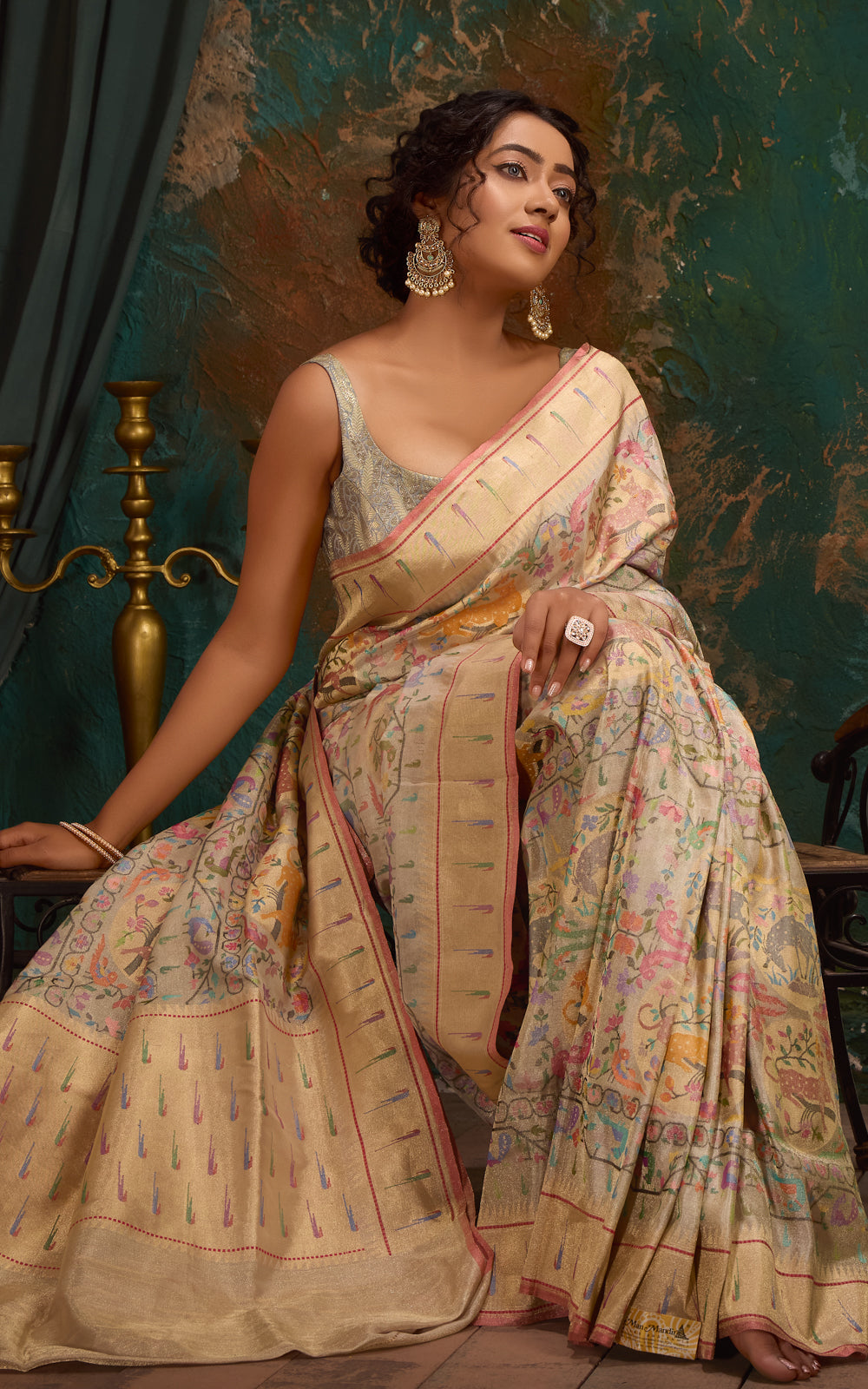 Silver Banarasi Kora Saree With Jamdani Weaves