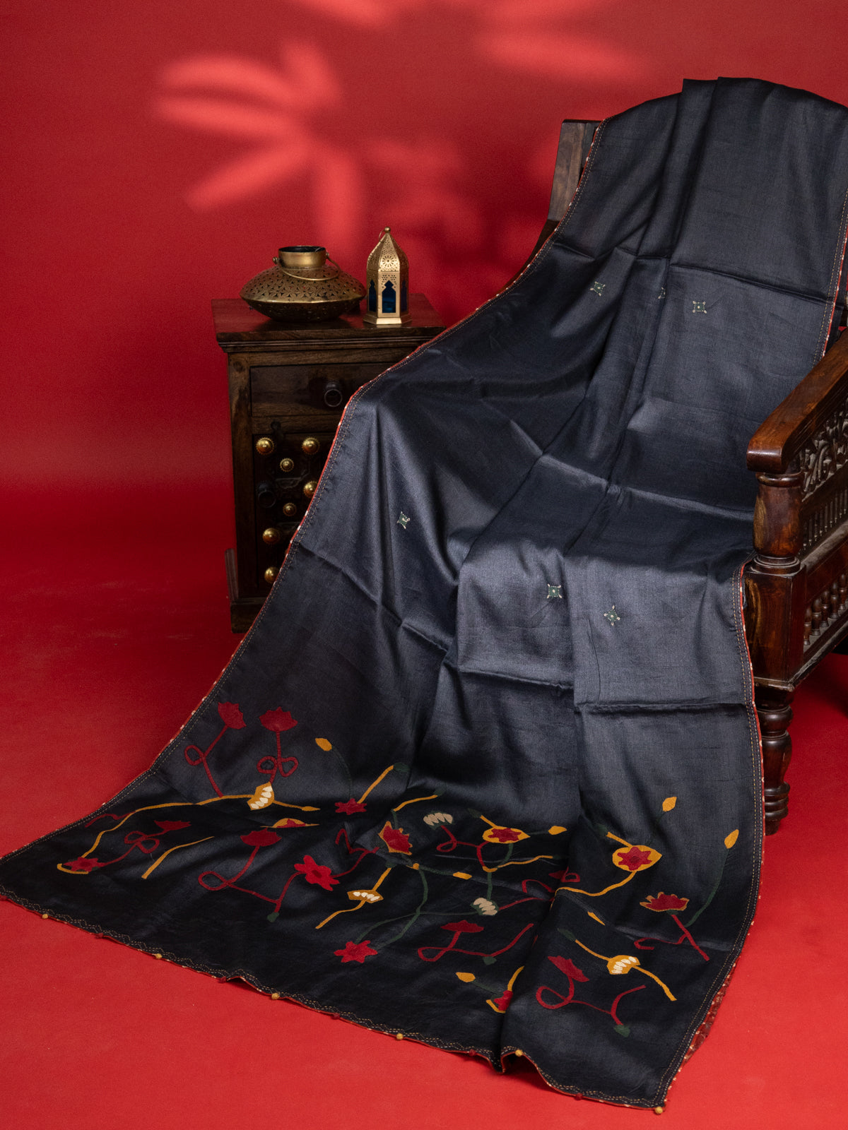 Elephant Grey Tussar Silk Saree With Applique Work