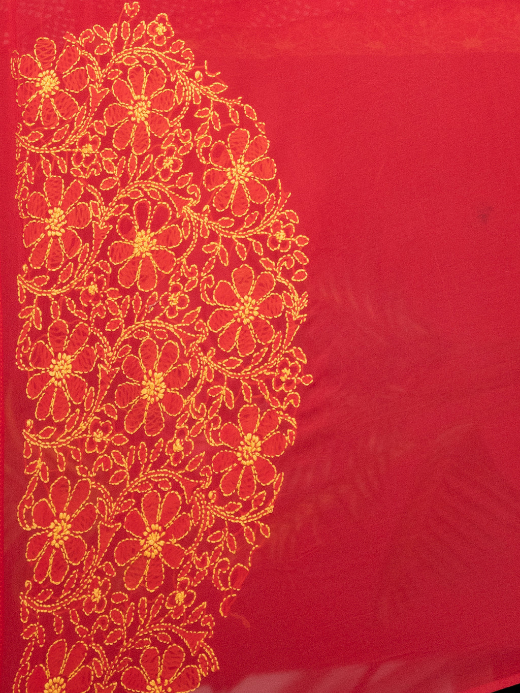 Tomato Red Georgette Saree With Bandhej