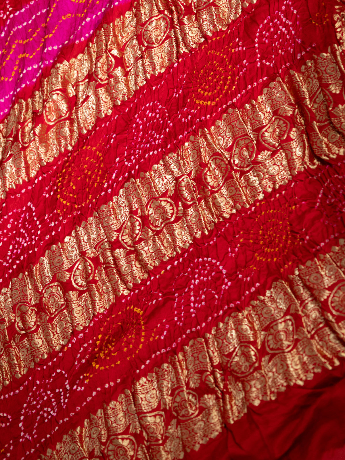 Red & Pink Gajji Silk With Allover Bandhej