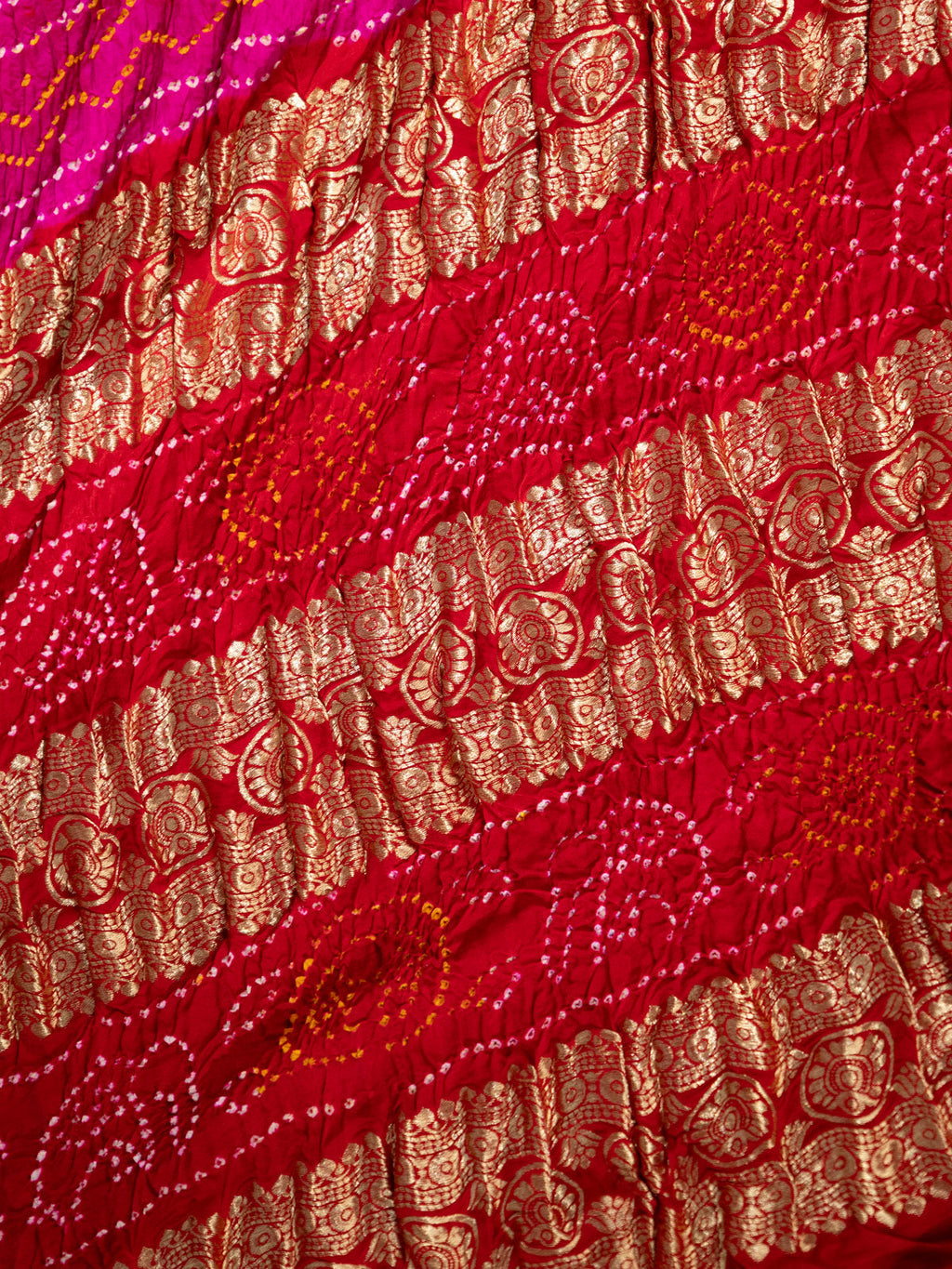 Red & Pink Gajji Silk With Allover Bandhej