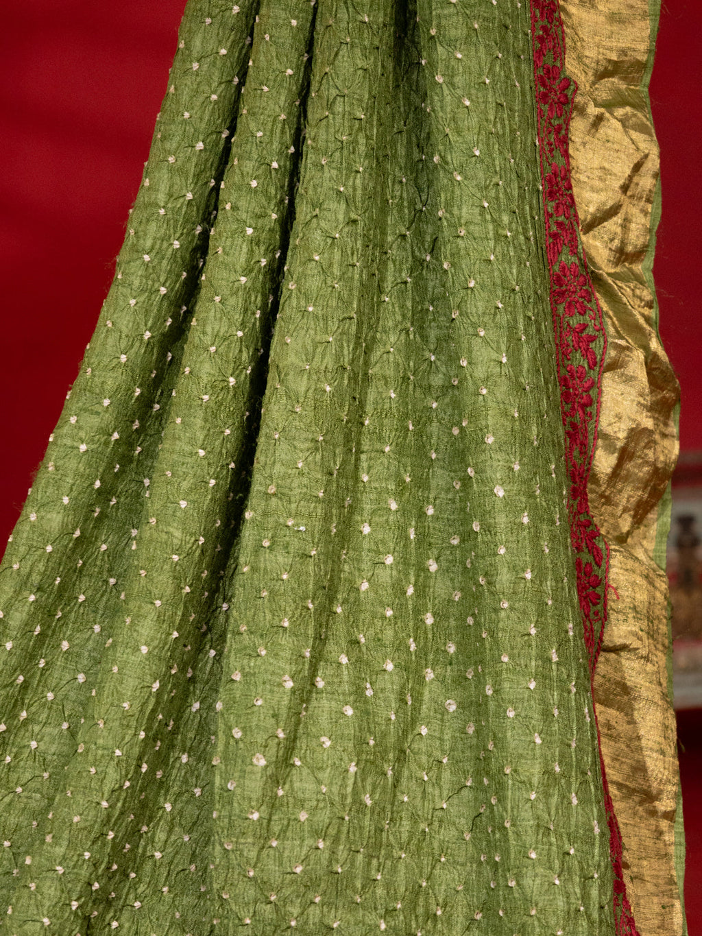 Green Tussar Silk Saree With Bandhej