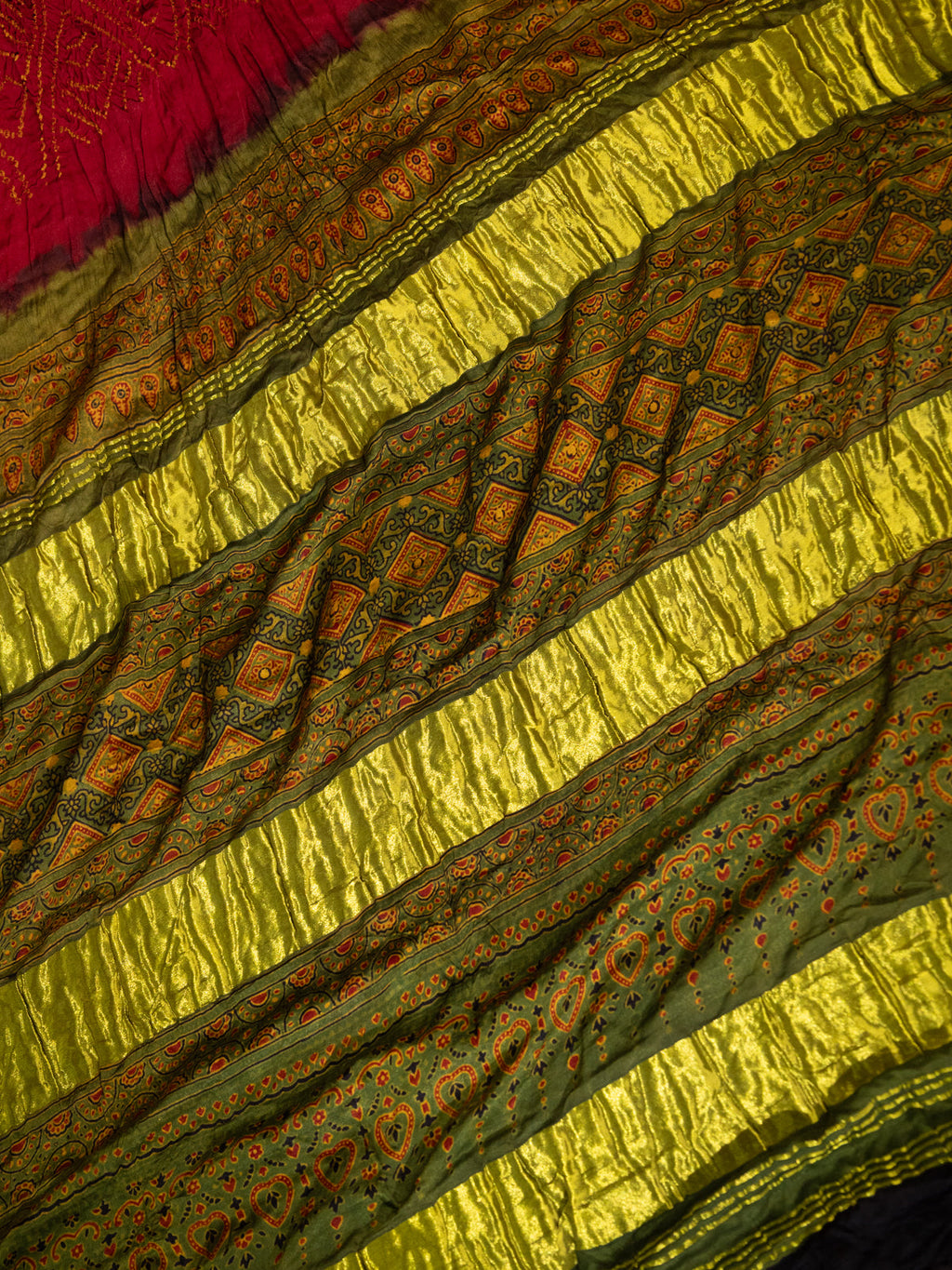 Maroon & Mehendi Green Gajji Silk With Bandhej