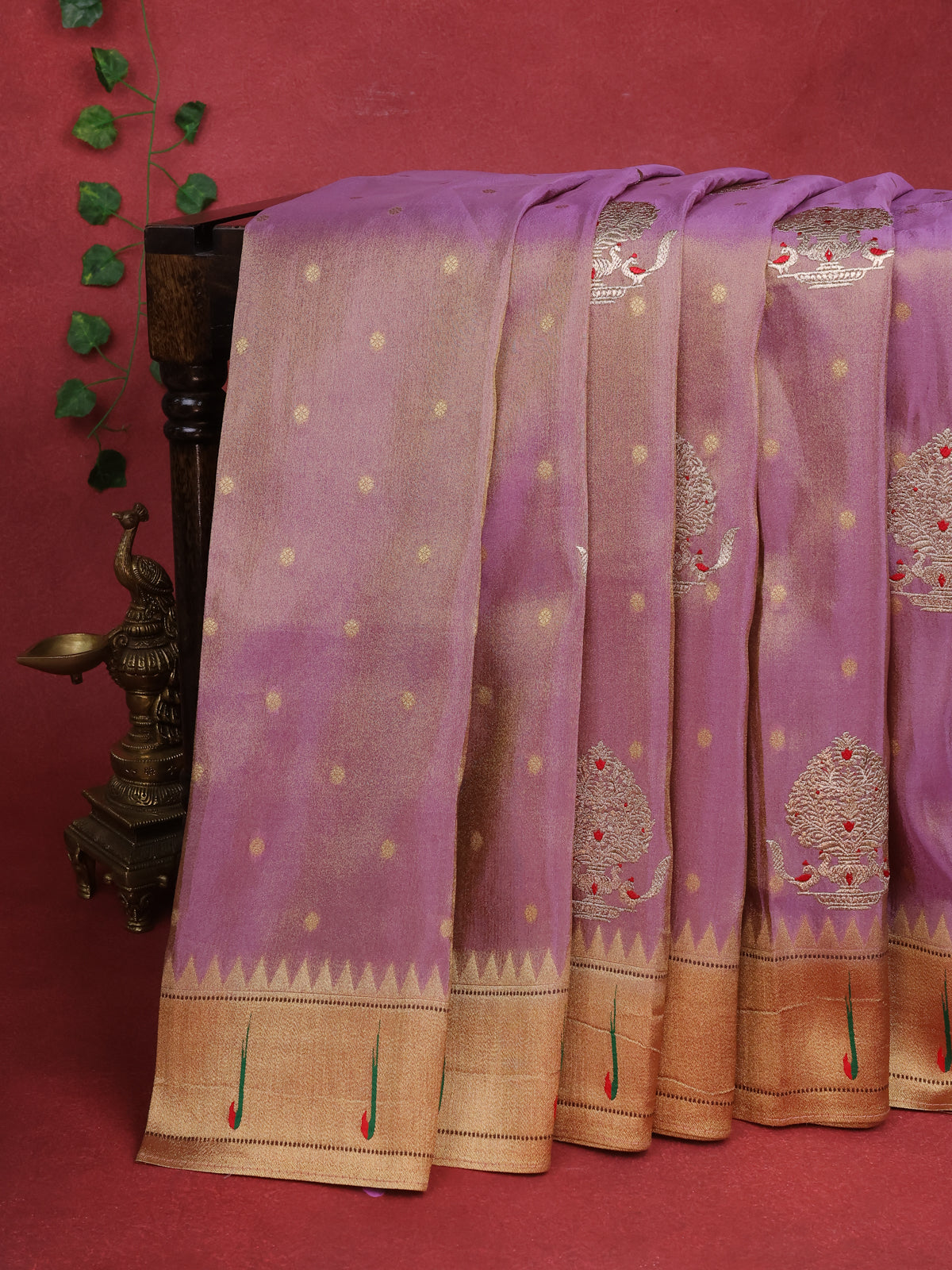 Dual Tone Lavender Tissue Woven Saree With Rich Muniya Butta Border & Paithani Pallu