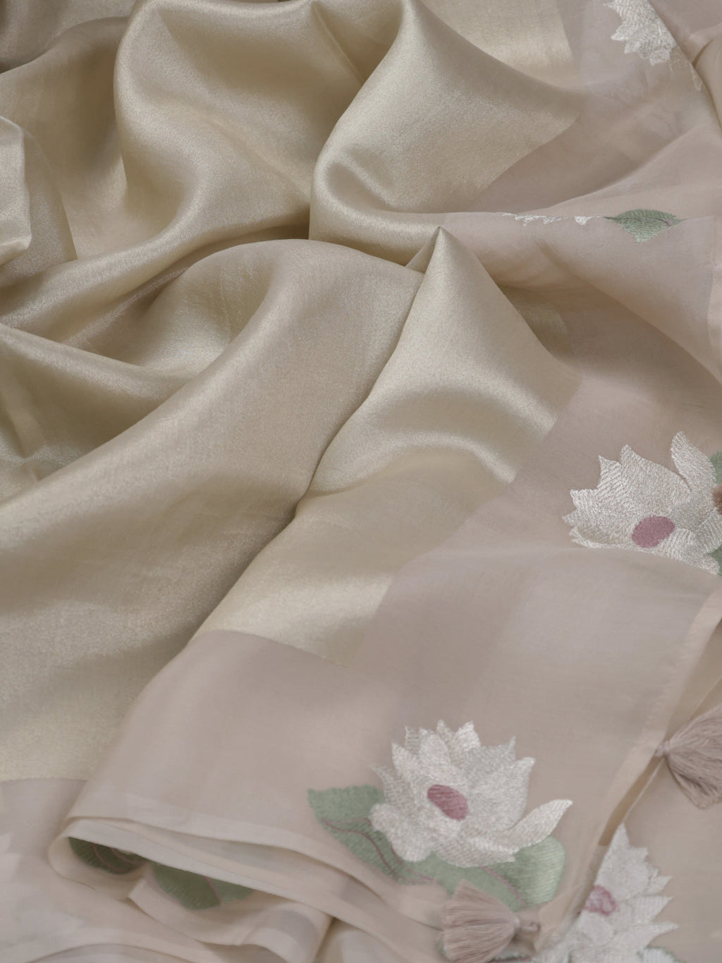 Beige Pure Banarasi Tissue Organza Saree With Border Floral Embroided Butta
