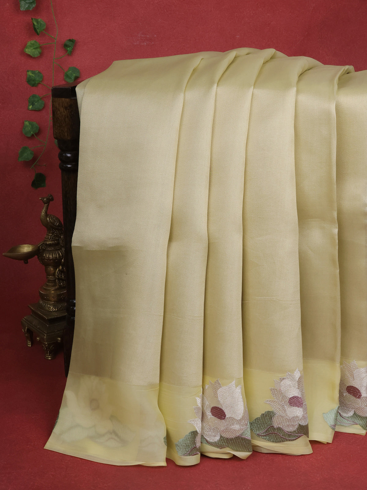 Pale Yellow Pure Banarasi Tissue Organza Saree With Border Floral Embroided Butta