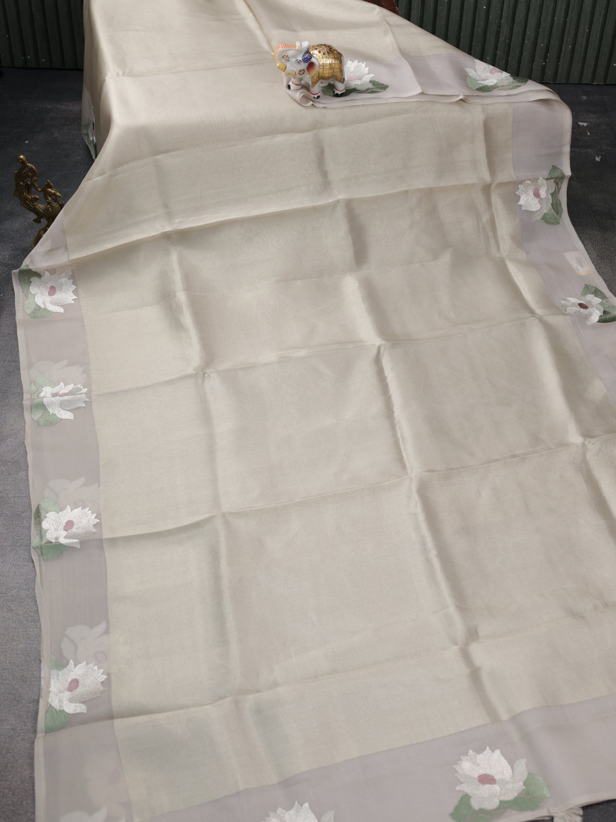 Pastel Grey Pure Banarasi Tissue Organza Saree With Border Floral Embroided Butta