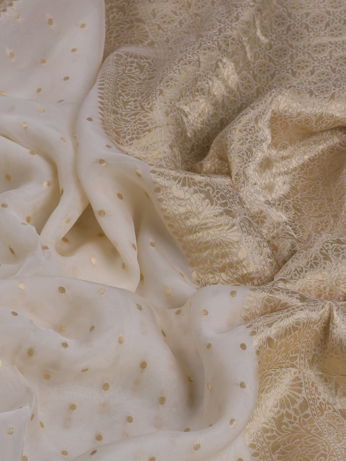 Off White Georgette Organza With Weave Butta And Fancy Border And Blouse