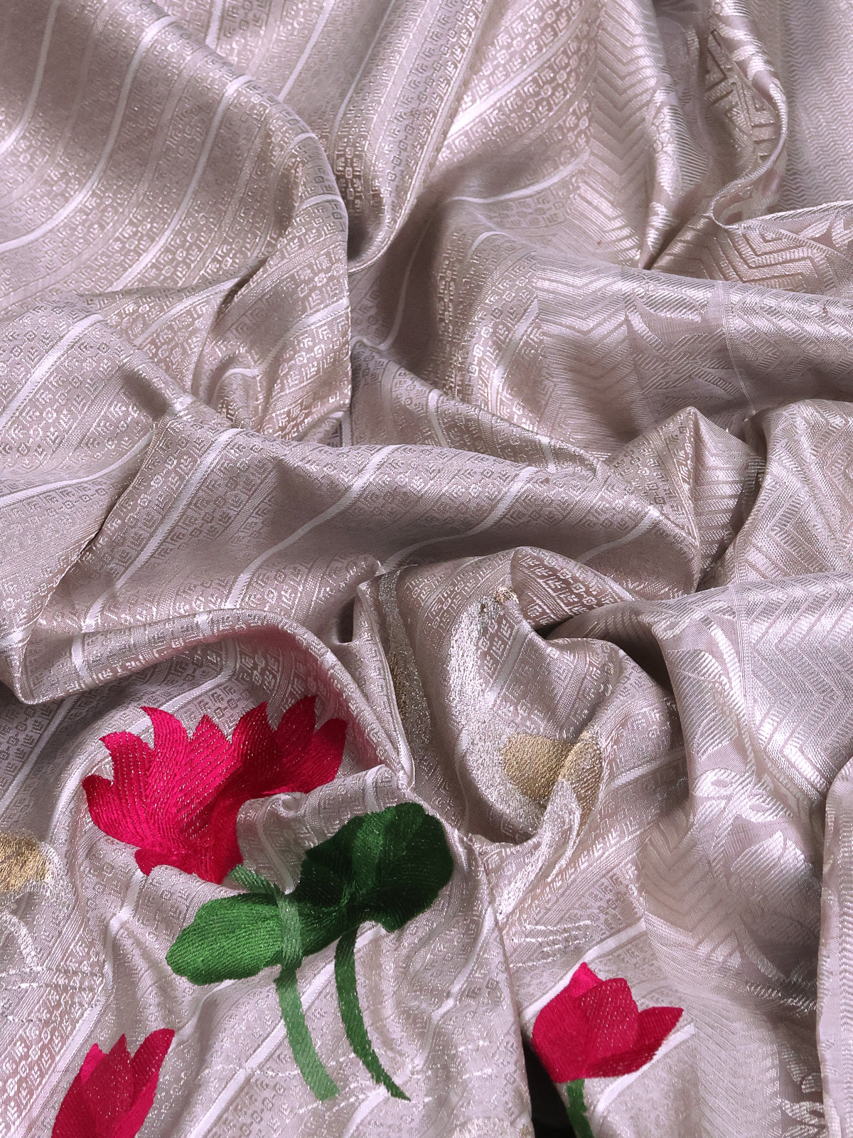 Tissue Kanchipuram Silk Saree With Allover Embroidery And Silver Zari