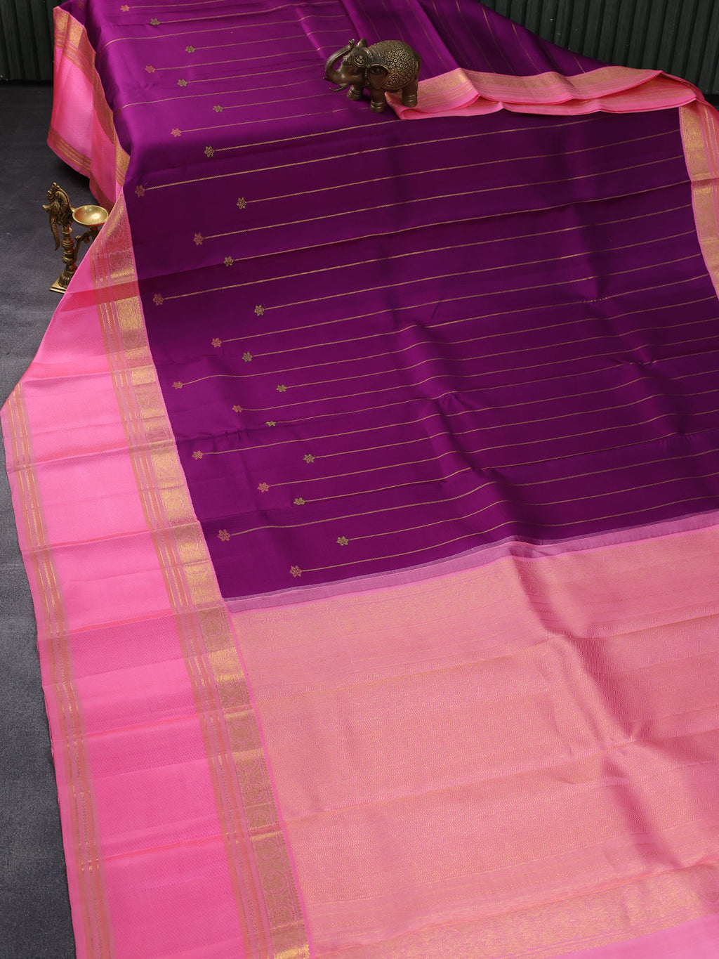 Purple & Candy Pink Kanchipuram Silk Saree Witth Golden Zari Weaves