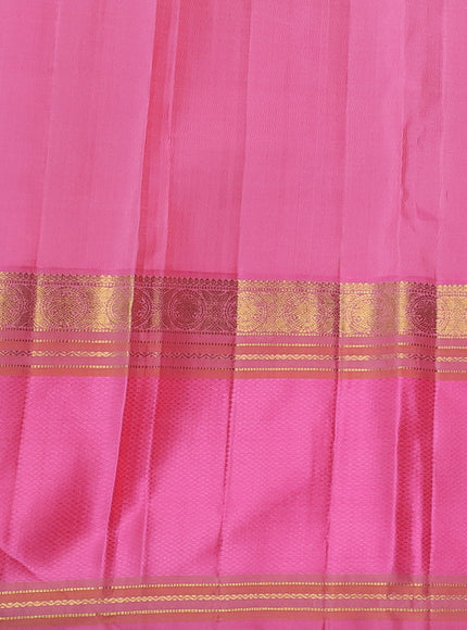 Purple & Candy Pink Kanchipuram Silk Saree Witth Golden Zari Weaves