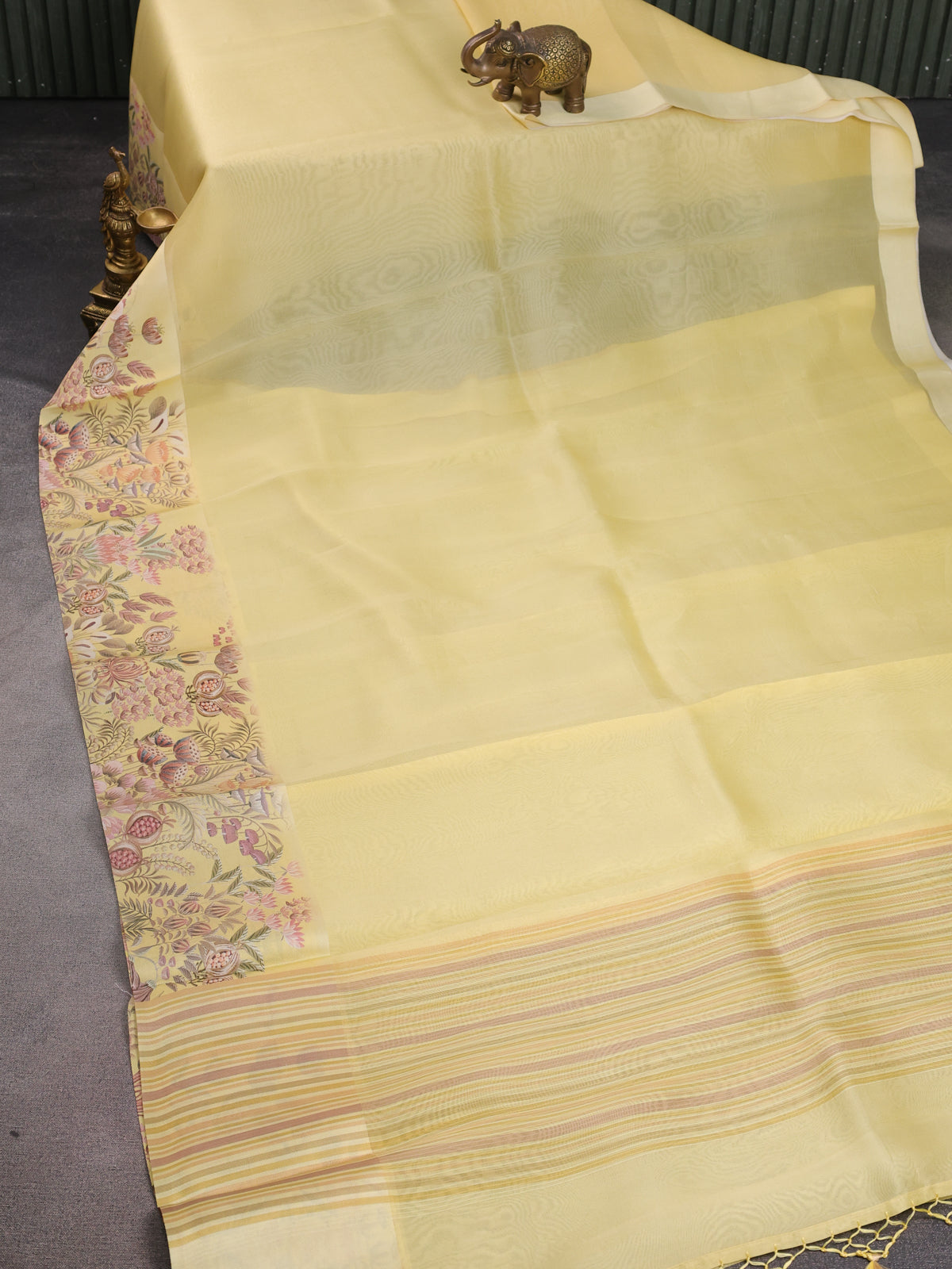 Yellow Green Banarasi Kora Saree With Plain Body And Satin Border Prints