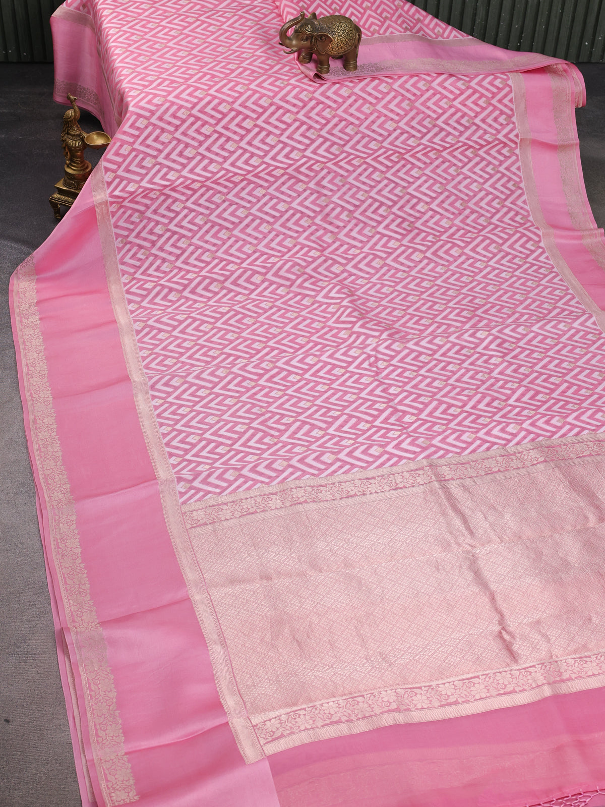 Light Pink Banarasi Kora Saree With Allover Thread Weaves And Satin Border