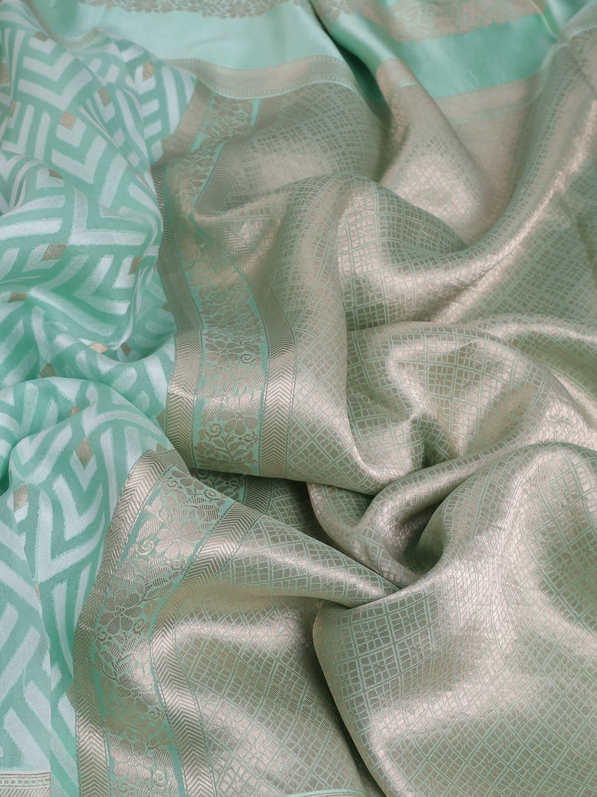 Teal Green Banarasi Kora Saree With Allover Thread Weaves And Satin Border