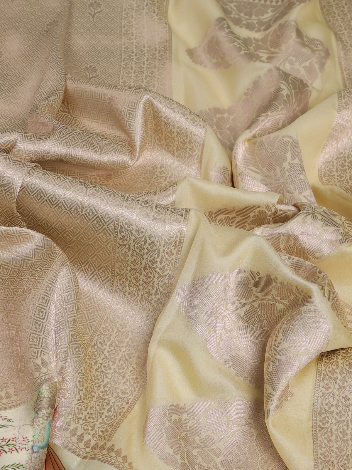 Cream Banarasi Silk Saree With Allover Zari Weaves & Satin Border Prints