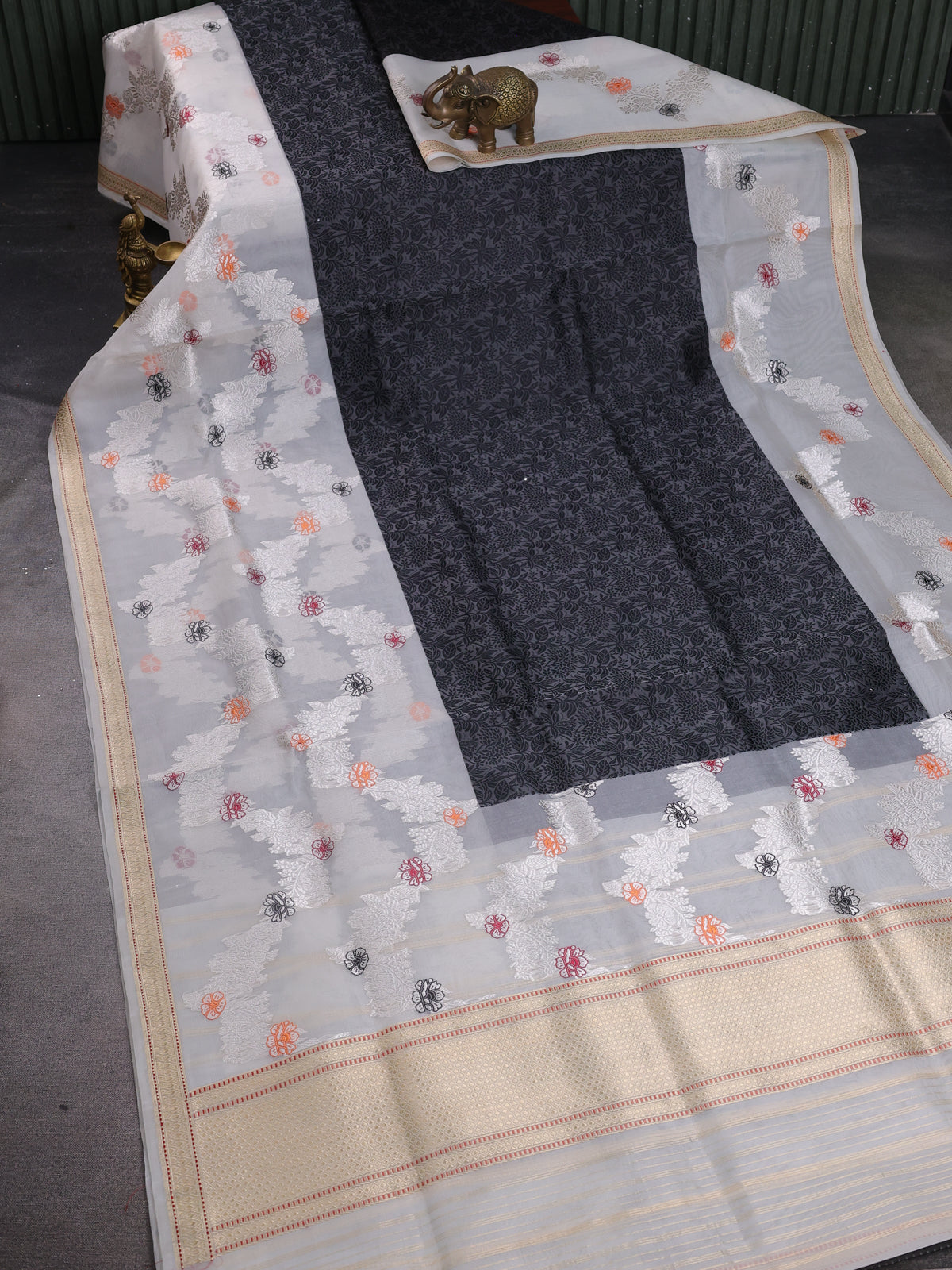 Elephant Grey - Off White Banarasi Silk Saree With Thread Weaves & Long Organza Floral Border