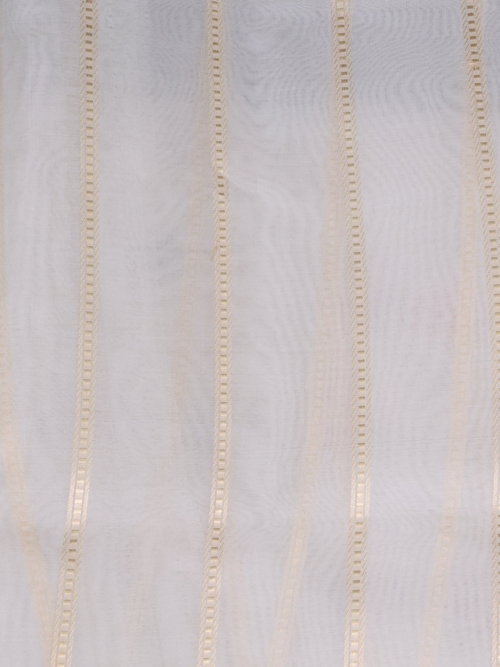 Elephant Grey - Off White Banarasi Silk Saree With Thread Weaves & Long Organza Floral Border