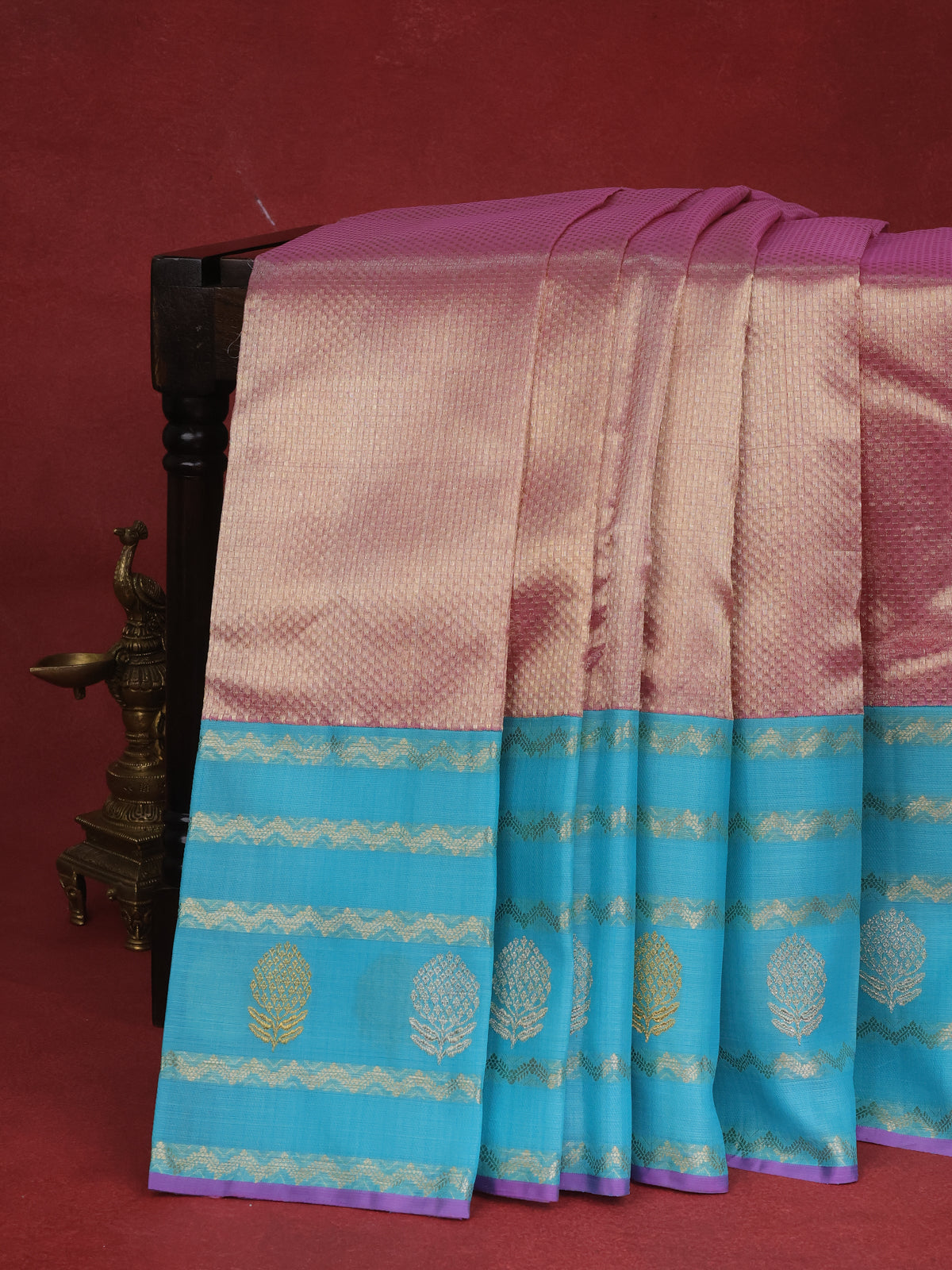 Onion Pink & Teal Kanchipuram Tissue Silk Kora Saree With Allover Golden Zari Weaves & Korvai Border