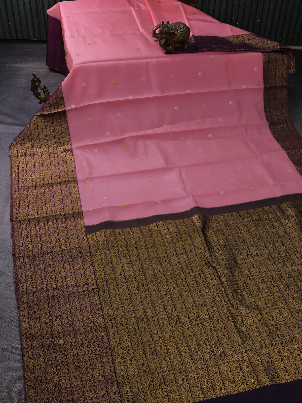 Peach Pink & Deep Purple Kanchipuram Kora Silk Saree With Zari Buttas & Rich Zari Border