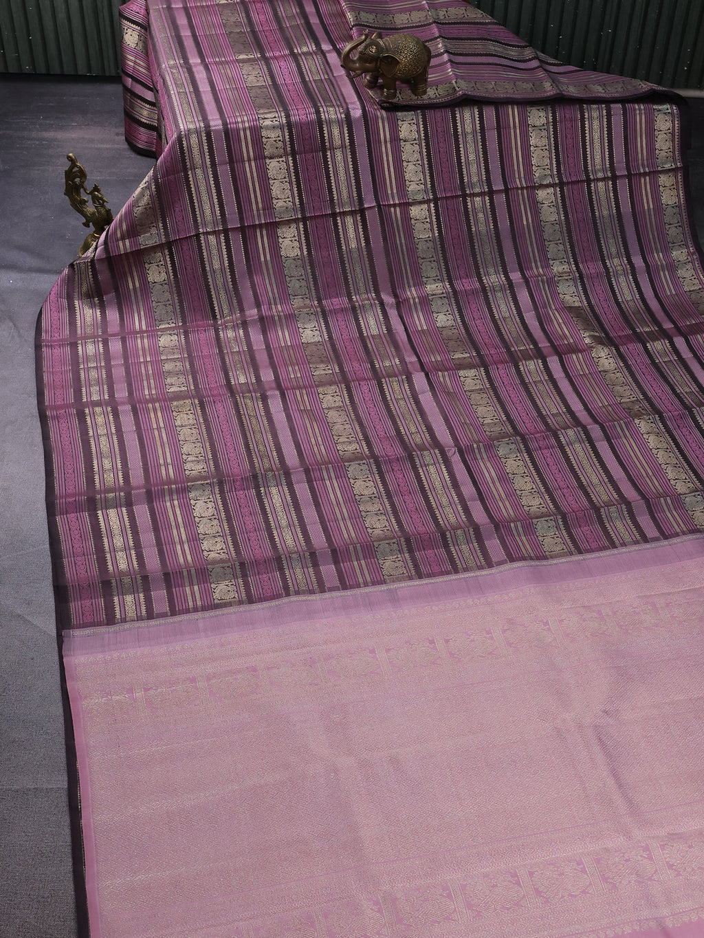 Brown-Pastel Pink Kanchipuram Silk Saree With allover thread & zari weaves