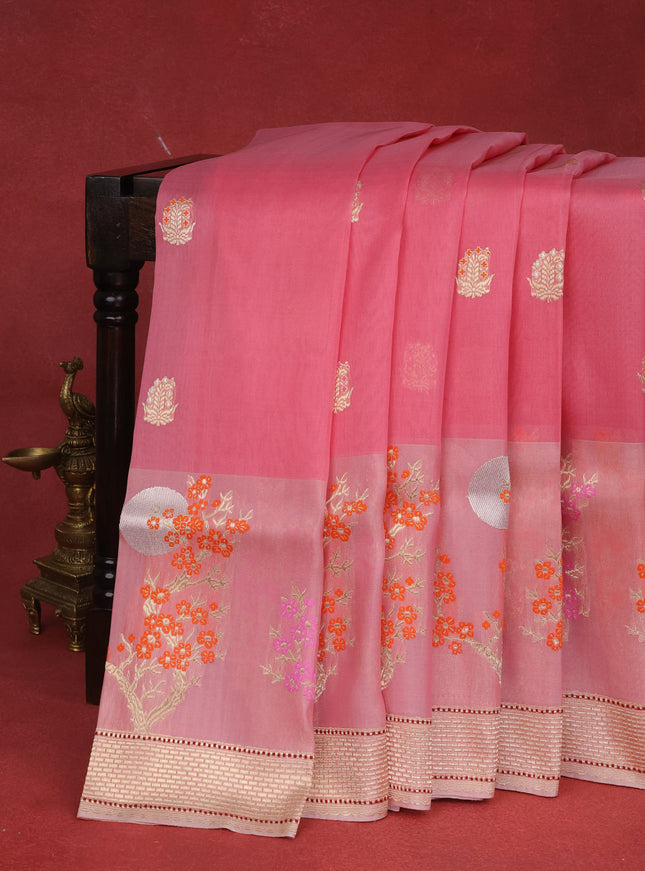 Light Pink Banarasi Kora Saree With Allover Zari Buttas & Rich Border