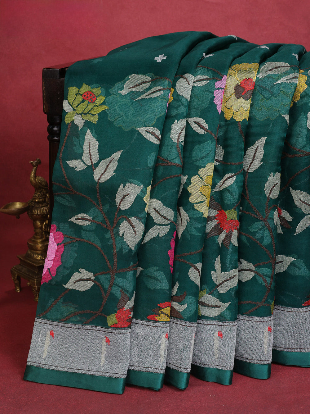 Green Organza Silk Saree With Floral Embroidey & Rich Muniya Style Border