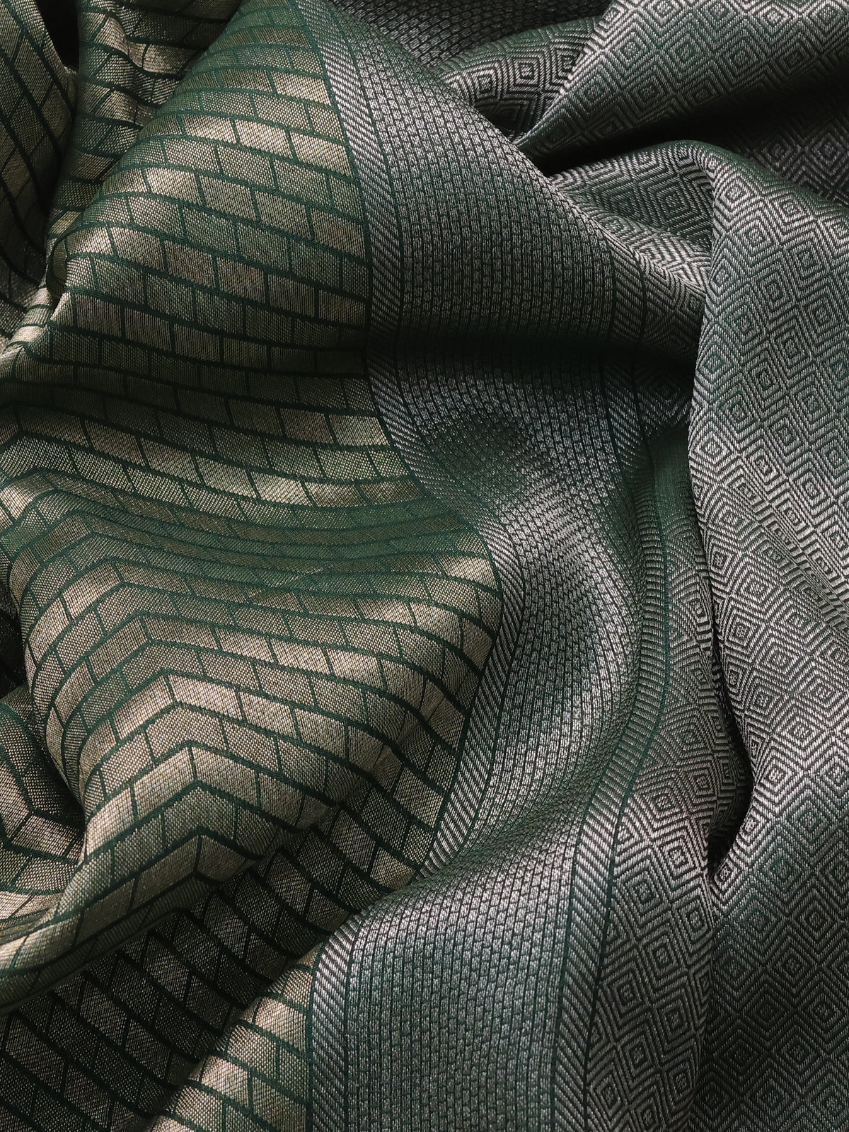 Green Banarasi Silk Saree With Brocade Zari Weaves & Embroided Border