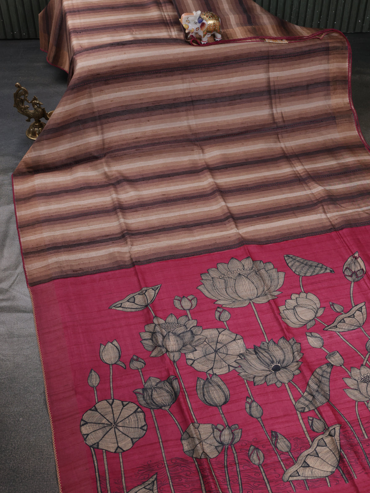 Brown-Pink Tussar Silk Saree With Vertical Stripe Pattern & Kantha Stitch Work