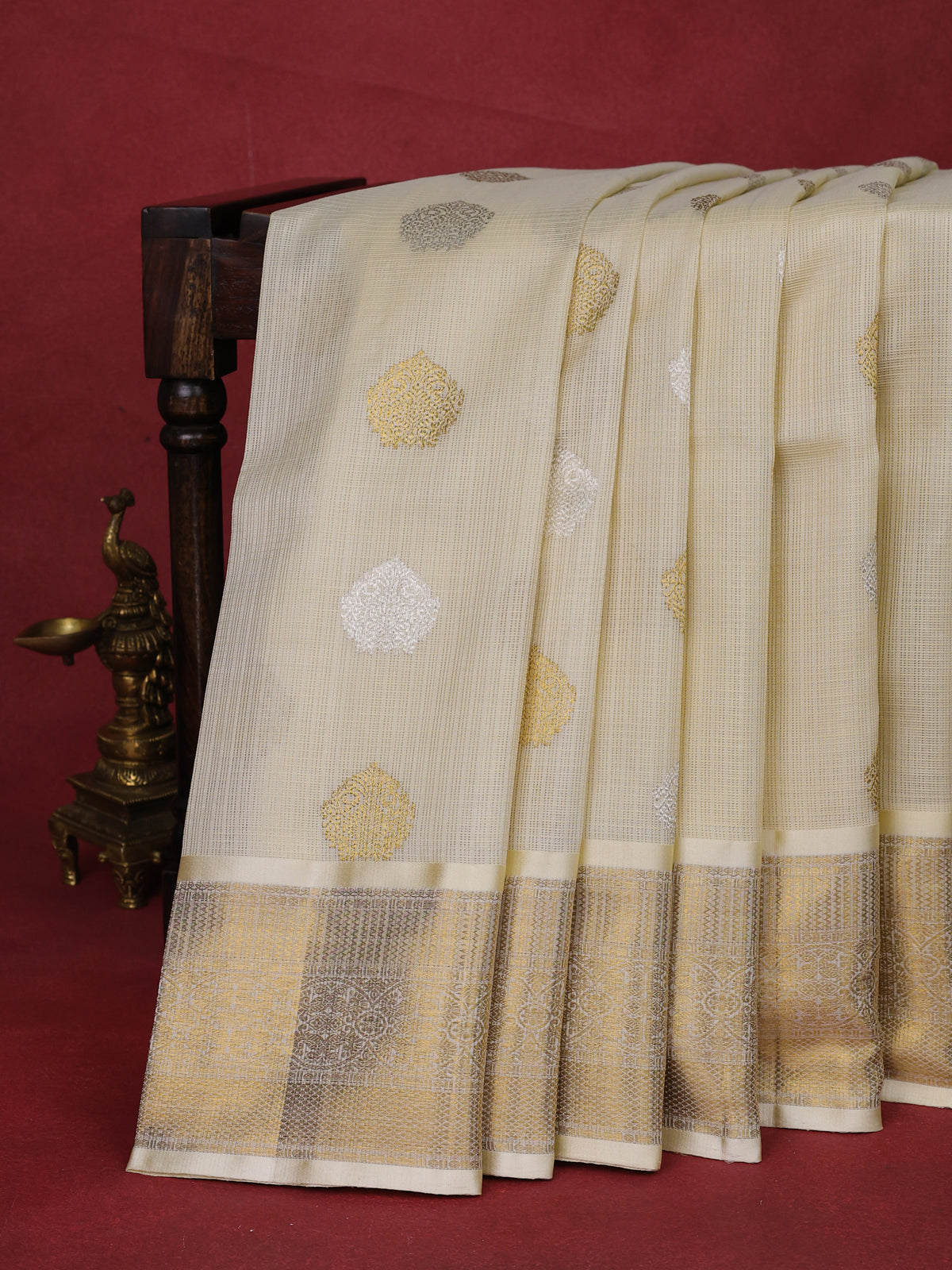 Off White Pure Kanchipuram Kota Saree