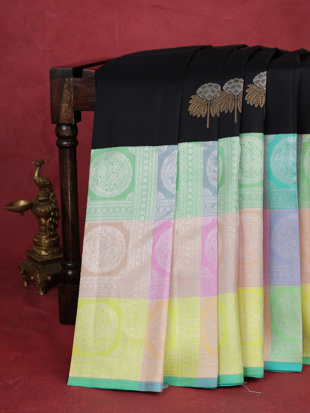 Black-Multi Colour Pure Kanchipuram Silk Saree