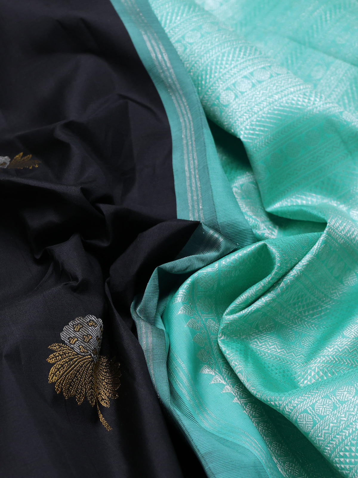 Black-Multi Colour Pure Kanchipuram Silk Saree