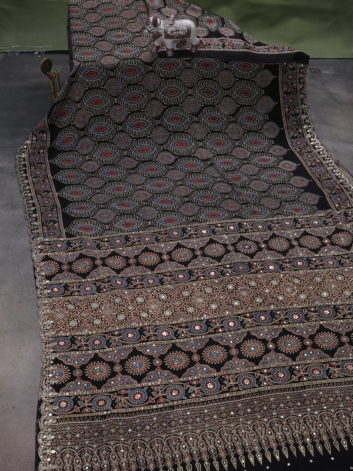 Black Modal Silk Saree