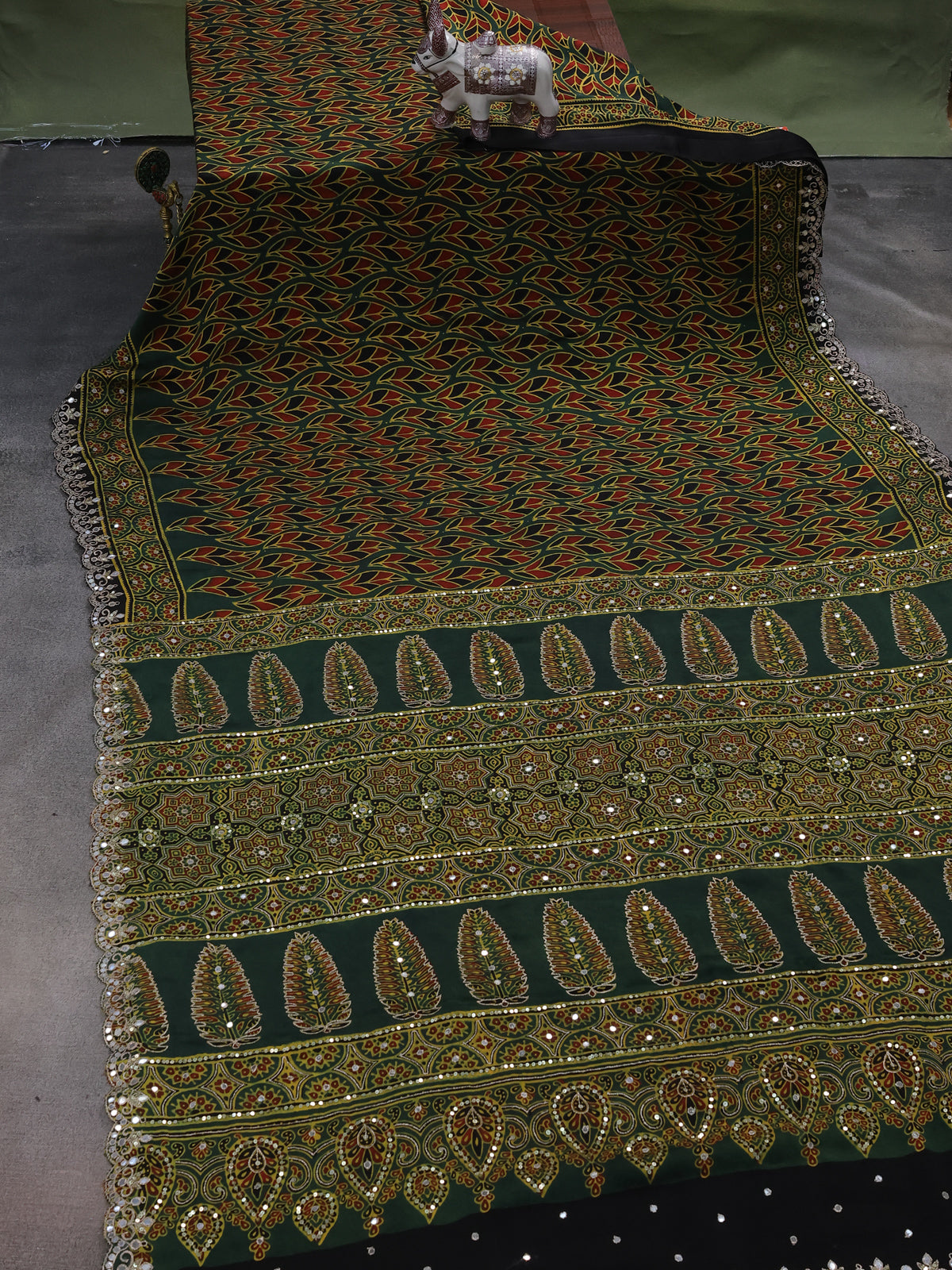 Green-Black Modal Silk Saree