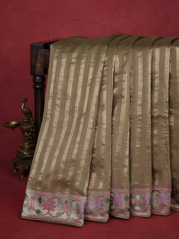 Elaichi Green Silk Saree With Embroidery