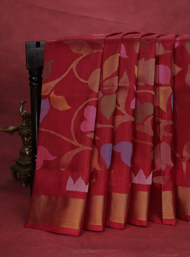 Red Uppada Silk Saree With Jamdhani Weaves