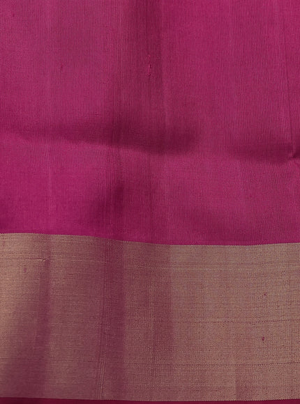 Pink Uppada Silk Saree With Jamdhani Weaves