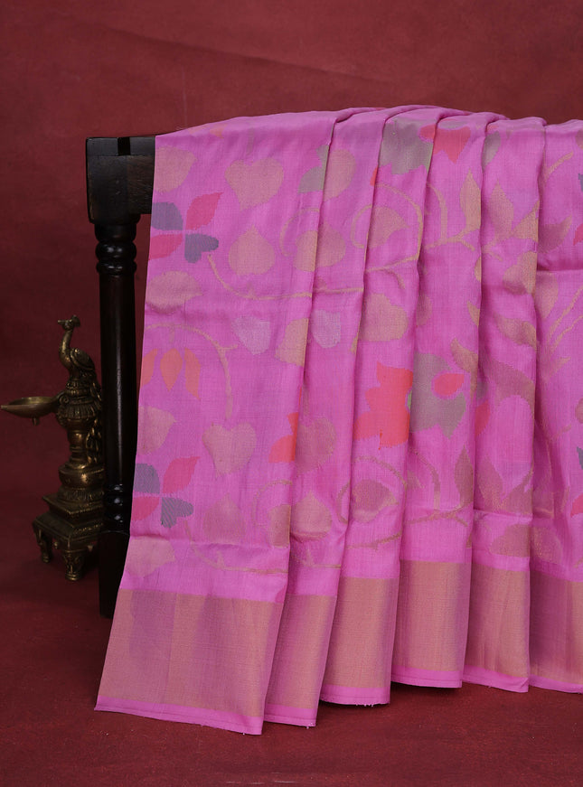 Light Pink Uppada Silk Saree With Jamdhani Weaves