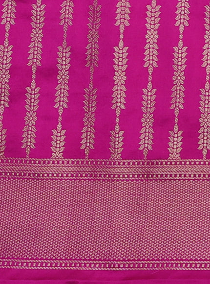 Pink Banarasi Tanshoi Silk Saree