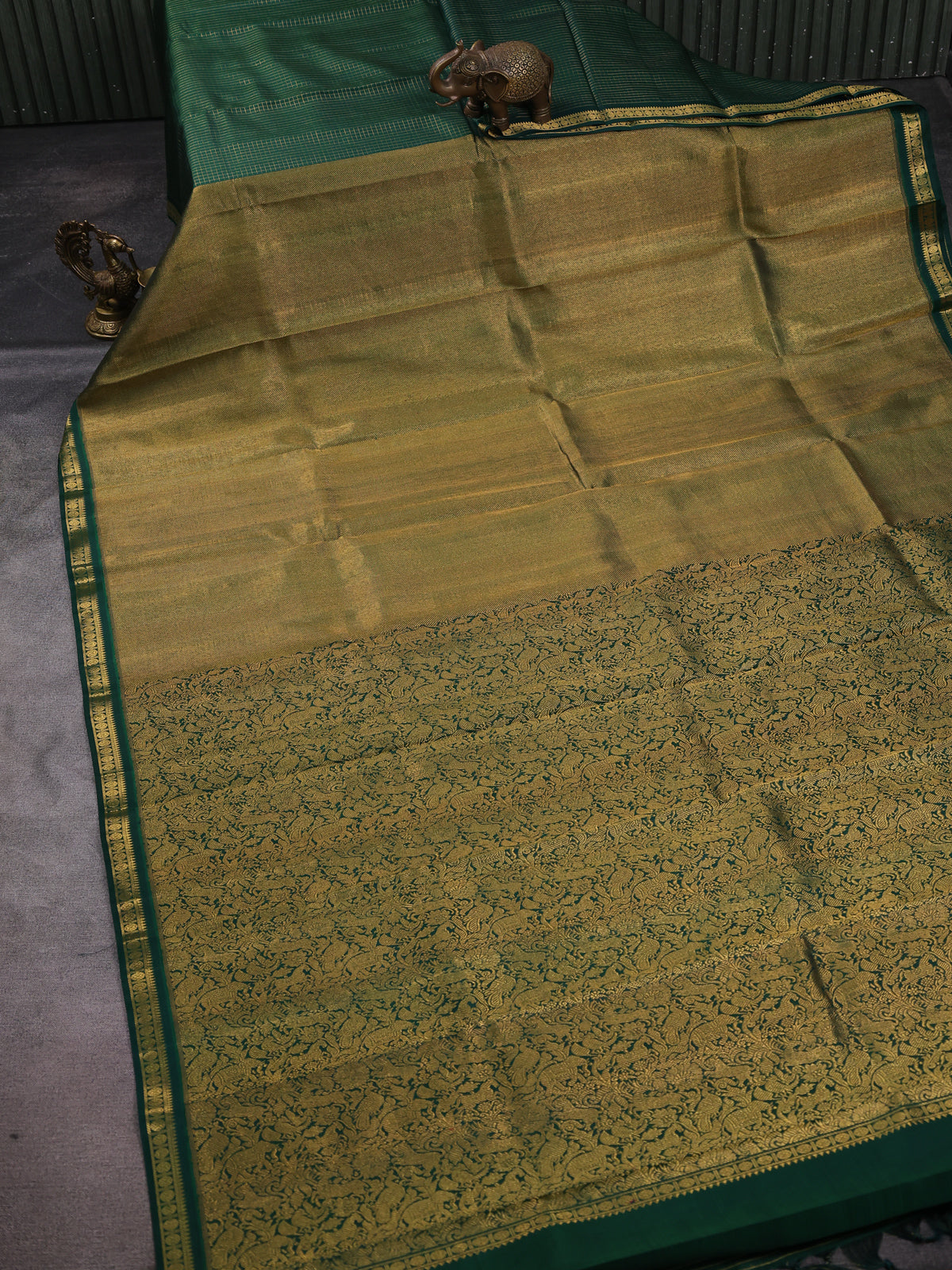 Bottle Green Kanchipuram Silk Saree